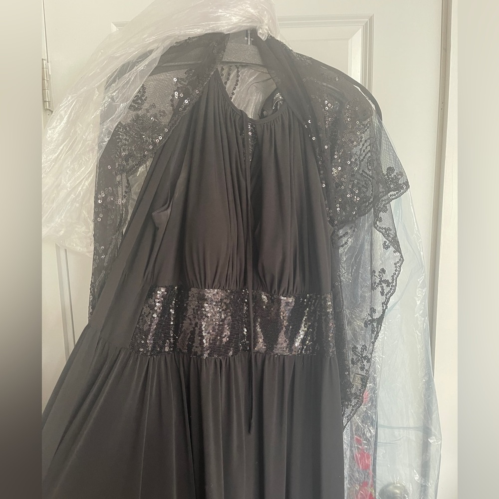 Wedding guest dress